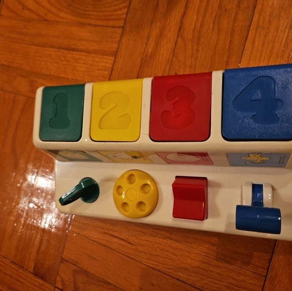 Vintage Snoopy And Friends Pop Up Toy EUC Works - Picture 2 of 13